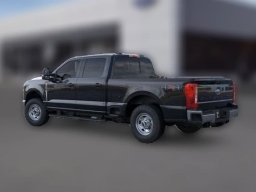 Ford Super Duty F-250 SRW XL 4WD Crew Cab 6.75' Box 2026