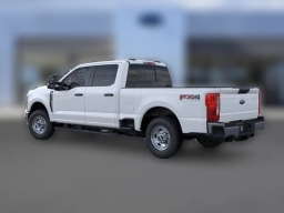 Ford Super Duty F-250 SRW XL 4WD Crew Cab 6.75' Box 2026