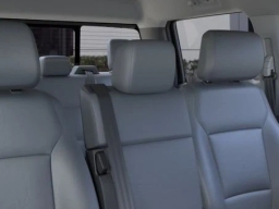 Ford Super Duty F-250 SRW XL 4WD Crew Cab 6.75' Box 2026