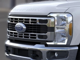 Ford Super Duty F-250 SRW XLT 4WD Crew Cab 8' Box 2026