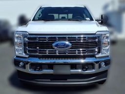 Ford Super Duty F-250 SRW XLT 4WD Crew Cab 8' Box 2026