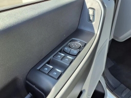 Ford Super Duty F-250 SRW XLT 4WD Crew Cab 8' Box 2026