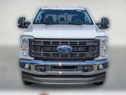 Ford Super Duty F-250 SRW XL 4WD Crew Cab 8' Box 2026