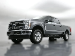 Ford Super Duty F-250 SRW XLT 4WD Crew Cab 6.75' Box 2026