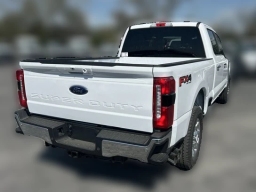 Ford Super Duty F-250 SRW LARIAT 4WD Crew Cab 6.75' Box 2026