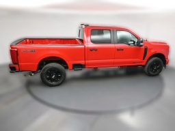 Ford Super Duty F-250 SRW XL 4WD Crew Cab 6.75' Box 2026