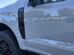 Ford Super Duty F-250 SRW LARIAT 4WD Crew Cab 6.75' Box 2026