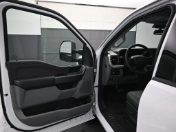 Ford Super Duty F-250 SRW XLT 2WD Crew Cab 8' Box 2026