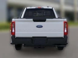 Ford Super Duty F-250 SRW XL 2WD Crew Cab 8' Box 2026