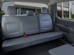 Ford Super Duty F-250 SRW XL 2WD Crew Cab 8' Box 2026