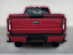 Ford Super Duty F-250 SRW XL 4WD Crew Cab 8' Box 2026