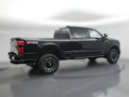 Ford Super Duty F-250 SRW Platinum 4WD Crew Cab 6.75' Box 2026