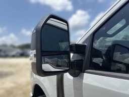 Ford Super Duty F-250 SRW Platinum 4WD Crew Cab 6.75' Box 2025