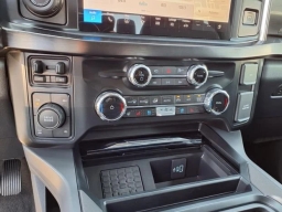 Ford Super Duty F-250 SRW LARIAT 4WD Crew Cab 6.75' Box 2026