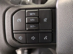 Ford Super Duty F-250 SRW XLT 4WD Crew Cab 6.75' Box 2026