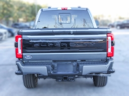 Ford Super Duty F-250 SRW Platinum 4WD Crew Cab 6.75' Box 2026