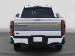 Ford Super Duty F-250 SRW Platinum 4WD Crew Cab 6.75' Box 2025