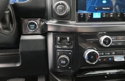 Ford Super Duty F-250 SRW LARIAT 4WD Crew Cab 6.75' Box 2026