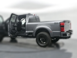 Ford Super Duty F-250 SRW LARIAT 4WD Crew Cab 6.75' Box 2026