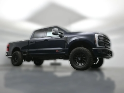 Ford Super Duty F-250 SRW Platinum 4WD Crew Cab 6.75' Box 2025