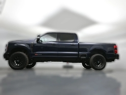 Ford Super Duty F-250 SRW Platinum 4WD Crew Cab 6.75' Box 2025