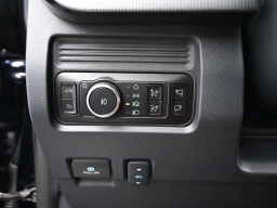 Ford Super Duty F-250 SRW Platinum 4WD Crew Cab 6.75' Box 2025