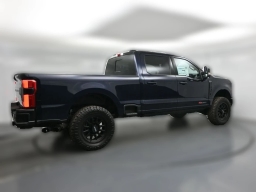 Ford Super Duty F-250 SRW Platinum 4WD Crew Cab 6.75' Box 2025