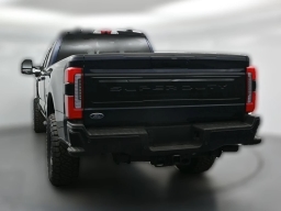 Ford Super Duty F-250 SRW Platinum 4WD Crew Cab 6.75' Box 2025