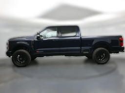 Ford Super Duty F-250 SRW Platinum 4WD Crew Cab 6.75' Box 2025