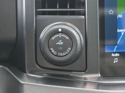 Ford Super Duty F-250 SRW Platinum 4WD Crew Cab 6.75' Box 2026