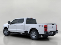 Ford Super Duty F-250 SRW XLT 4WD Crew Cab 6.75' Box 2026