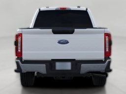 Ford Super Duty F-250 SRW XLT 4WD Crew Cab 6.75' Box 2026