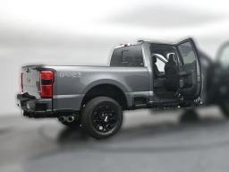 Ford Super Duty F-250 SRW LARIAT 4WD Crew Cab 6.75' Box 2026