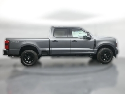 Ford Super Duty F-250 SRW LARIAT 4WD Crew Cab 6.75' Box 2026