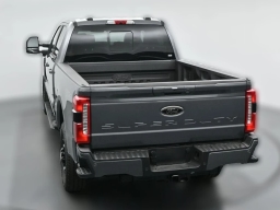 Ford Super Duty F-250 SRW LARIAT 4WD Crew Cab 6.75' Box 2026