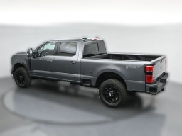 Ford Super Duty F-250 SRW LARIAT 4WD Crew Cab 6.75' Box 2026