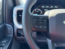 Ford Super Duty F-250 SRW XL 4WD Crew Cab 6.75' Box 2025