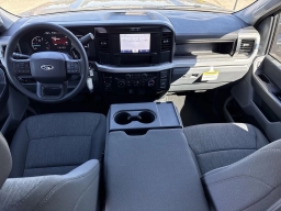 Ford Super Duty F-250 SRW XL 4WD Crew Cab 6.75' Box 2025