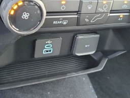 Ford Super Duty F-250 SRW XL 4WD Crew Cab 6.75' Box 2026