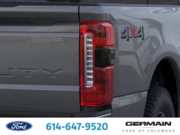 Ford Super Duty F-250 SRW LARIAT 4WD Crew Cab 6.75' Box 2026