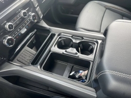 Ford Super Duty F-250 SRW LARIAT 4WD Crew Cab 6.75' Box 2026