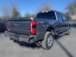 Ford Super Duty F-250 SRW LARIAT 4WD Crew Cab 6.75' Box 2026