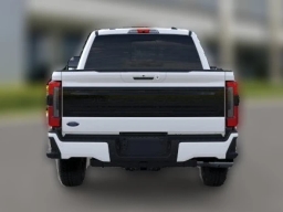 Ford Super Duty F-250 SRW Platinum 4WD Crew Cab 6.75' Box 2026