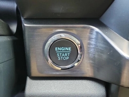 Ford Super Duty F-250 SRW LARIAT 4WD Crew Cab 6.75' Box 2026