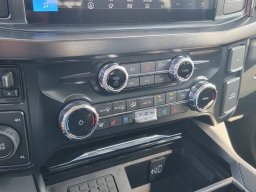 Ford Super Duty F-250 SRW LARIAT 4WD Crew Cab 6.75' Box 2026