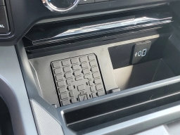 Ford Super Duty F-250 SRW LARIAT 4WD Crew Cab 6.75' Box 2026