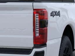 Ford Super Duty F-250 SRW XLT 4WD Crew Cab 6.75' Box 2026
