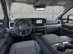 Ford Super Duty F-250 SRW XLT 4WD Crew Cab 6.75' Box 2026