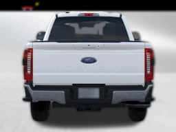 Ford Super Duty F-250 SRW LARIAT 4WD Crew Cab 6.75' Box 2026