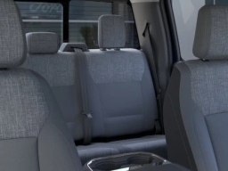 Ford Super Duty F-250 SRW XLT 4WD Crew Cab 6.75' Box 2026